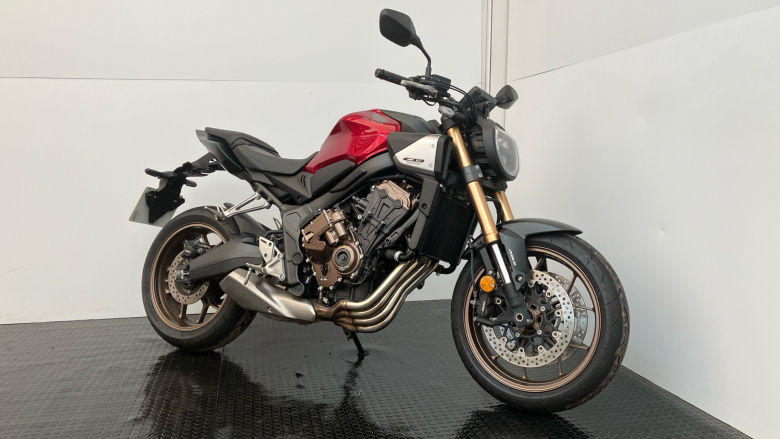 Honda CB650R E-Clutch (24MY)